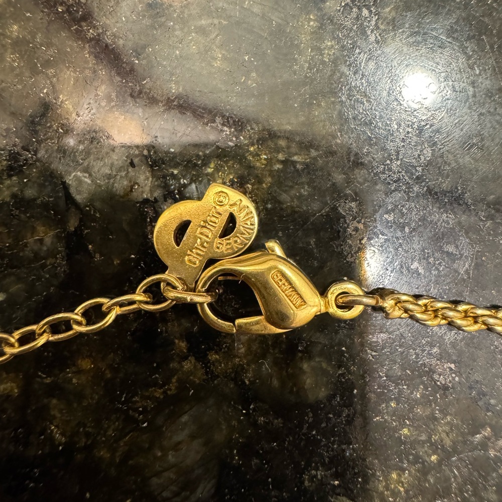 Christian Dior Perfume Bottle Necklace - Picture 4 of 8